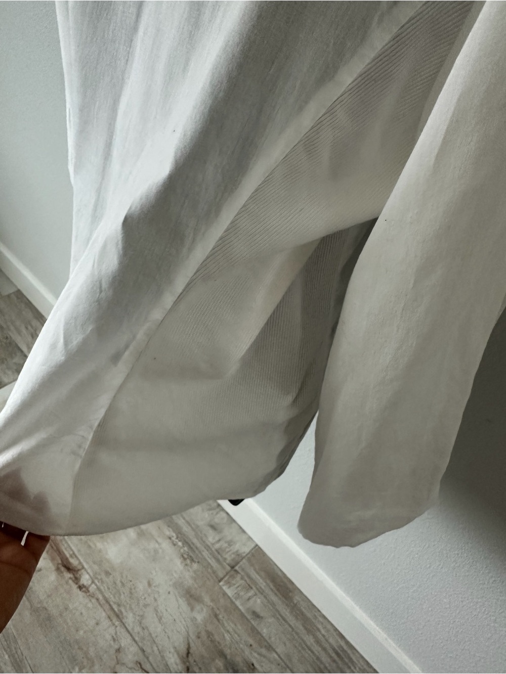 Ann Taylor White Button-Front Relaxed Shirt - Picture 5 of 8